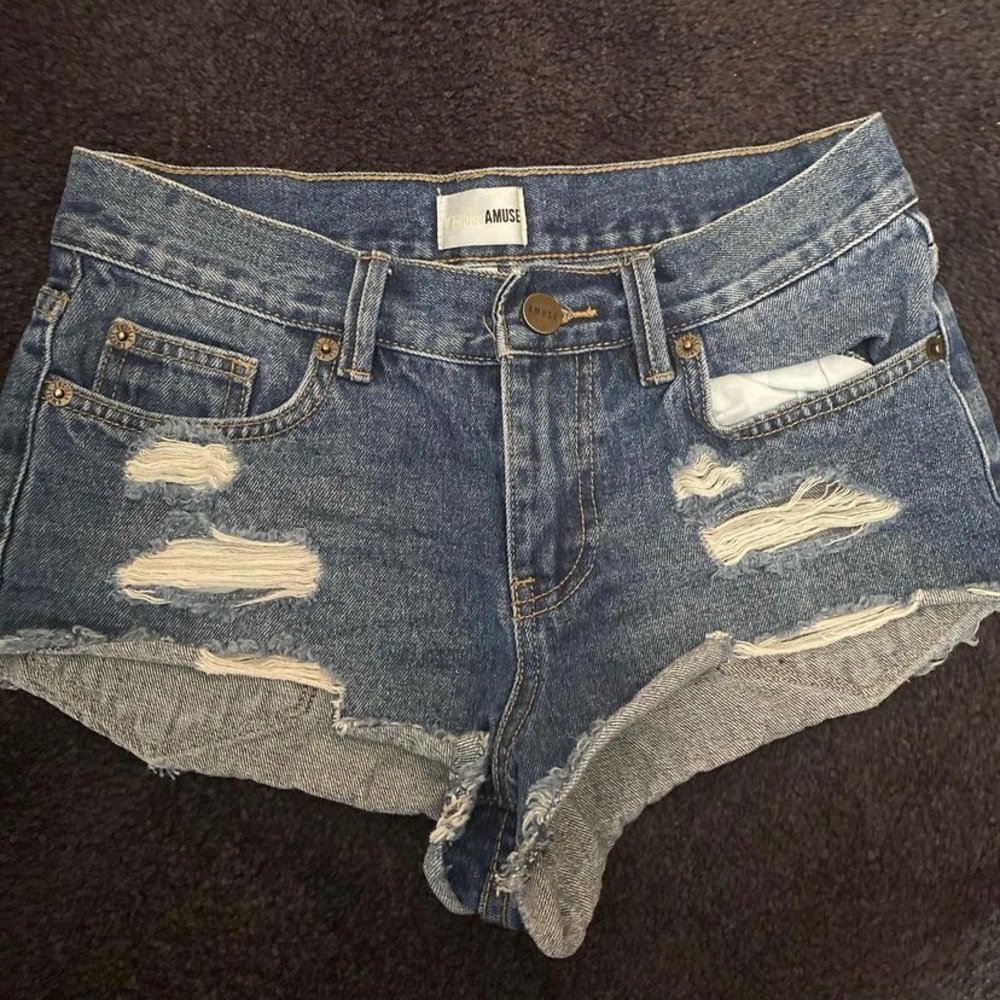 Amuse jean shorts